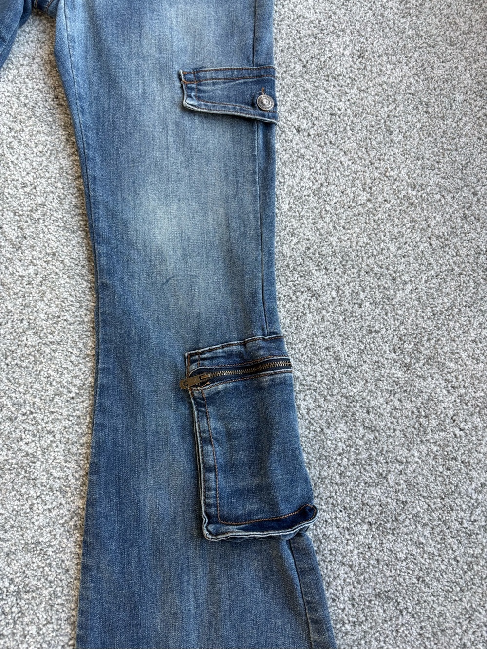 True Religion Becca Cargo Bootcut Jeans 30 Low Rise Y2K Rare Style - Picture 9 of 16